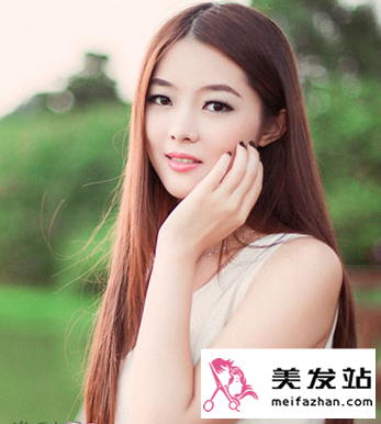最新长直发发型设计 打造唯美清新范