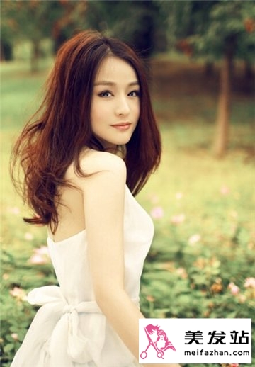 端午节踏青最吸睛的发型抢先看 让你拥有无法抗拒的美