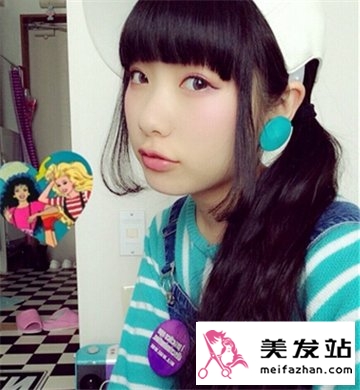 女生可爱时尚的发型设计 百变造型清新甜美靓丽吸睛