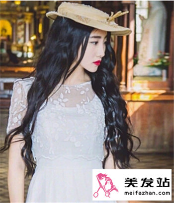 最新气质发型推荐 优雅复古卷发美到爆