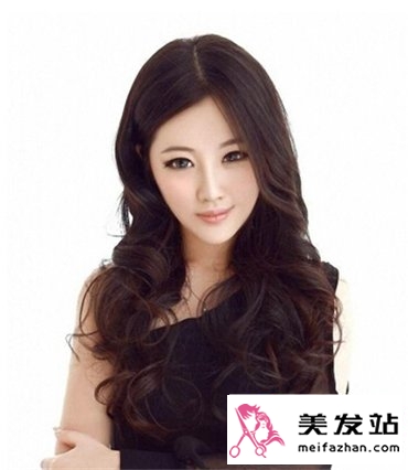 女生流行发型长发发型图片 最美发型演绎甜美清少女