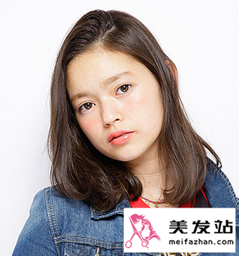 披肩发发型