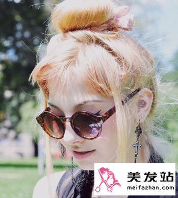 时尚扎发