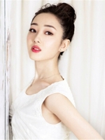 韩国简单丸子头扎发图片欣赏 女生夏季必备的清新发型