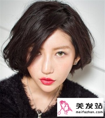 长脸女生适合的短发发型
