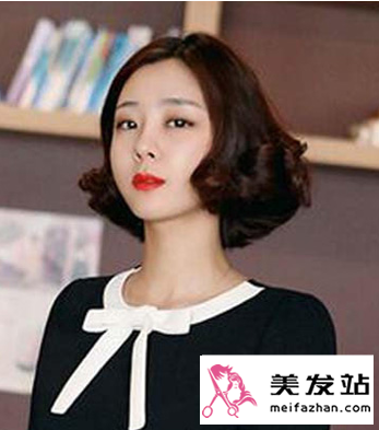 迷人卷发