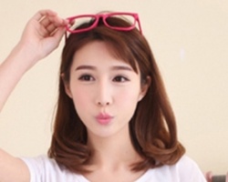 气质鹅蛋脸女生发型 完美美丽小清新