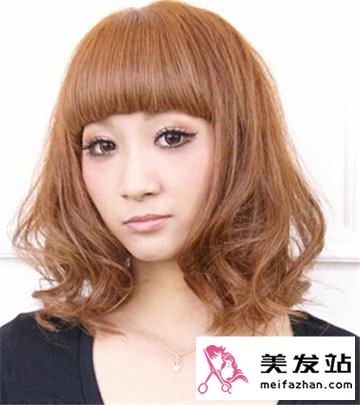 女生梨花头发型图片 