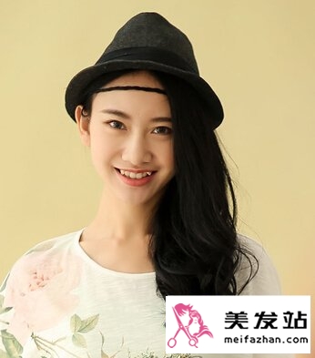 唯美卷发发型图片