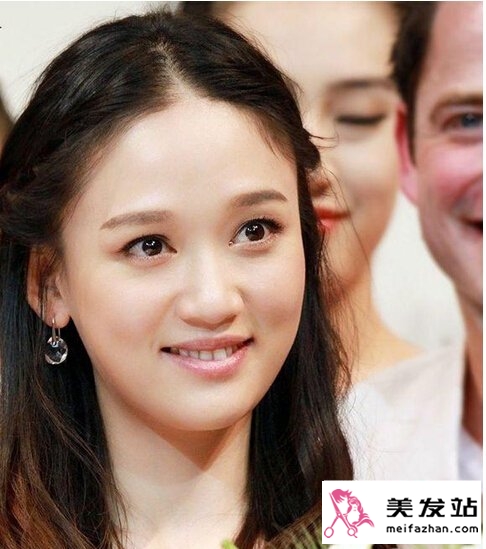 大龄单身女性发型