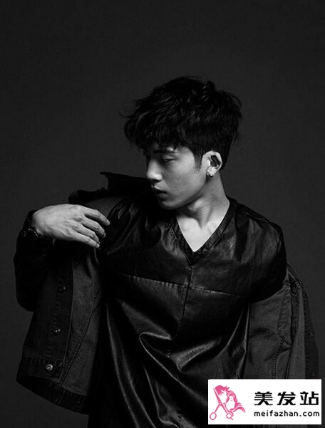 井柏然2015写真