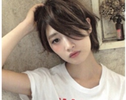女生短发烫发发型强力来袭 打造夏季时尚女王范