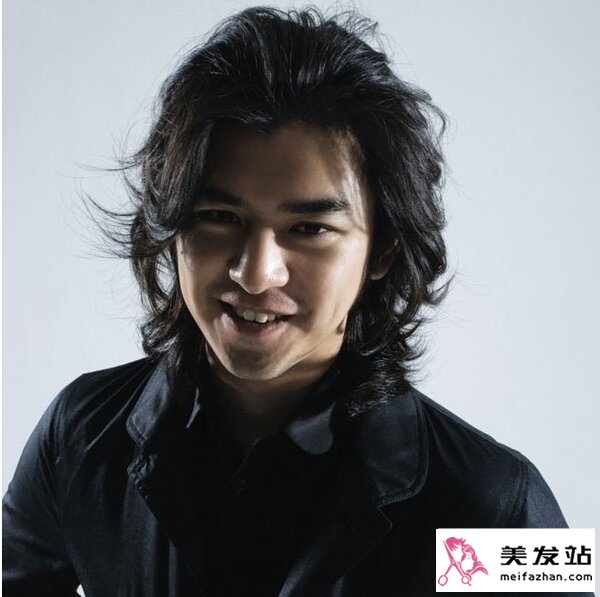陈柏霖型男发型