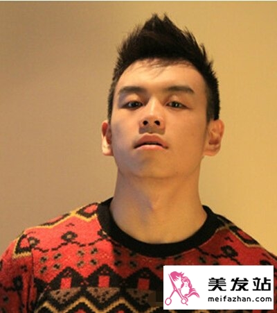 男生子弹头发型