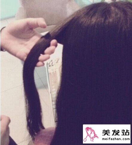 瀑布式辫子怎么编
