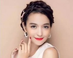 蝎子辫环形盘发步骤 新款发型秒杀路人