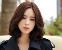 简单淑女气质卷发 清新抢镜水姑娘