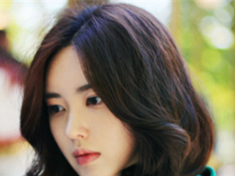 职场女士气质短发 打造韩式职场丽人