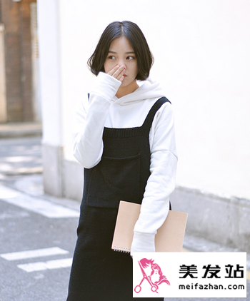 显瘦短发烫发
