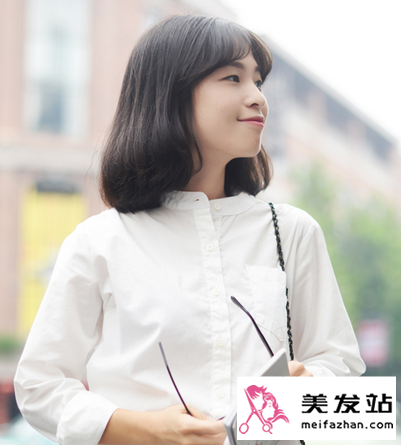 偏分斜刘海内扣lob短发