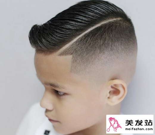 小男孩发型大全