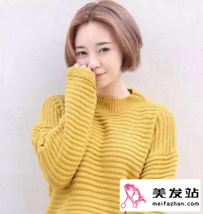 圆脸,短发,显瘦