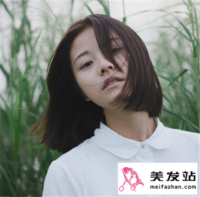 最流行短发发型  百搭瘦脸彰显美腻