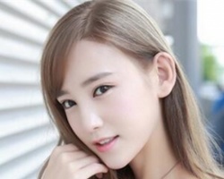 完美CP感无敌美少女发型  小脸最适合的烫发标准