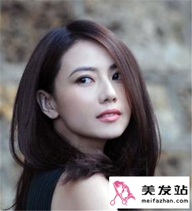 中长披肩发型