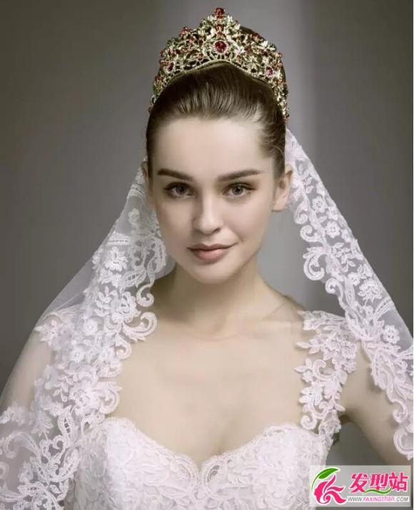 皇冠新娘发型