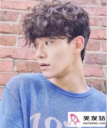 男生流行烫发款式