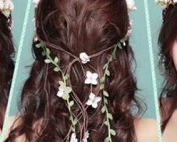 适合新娘鲜花造型图片 新娘真花鲜花浪漫发型