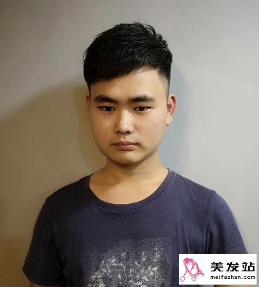 脸大的男生适合什么发型大脸男士的阳光霸气短发