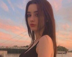 长直发女生欧美风造型 超显气质发型走国际范