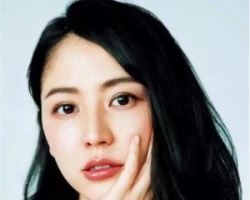 脸长的人适合什么发型 可盐可甜发型塑造完美脸型