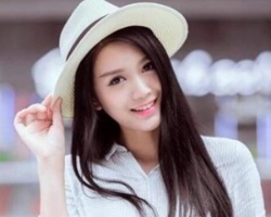 好看的女生中长直发发型 层次感碎剪开启仙女模式