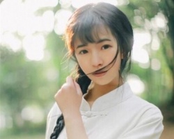 民国风辫子发型 独特年代感美的一塌糊涂