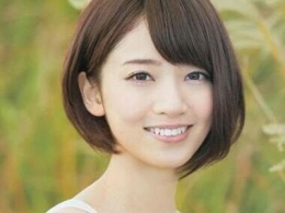 女生额头短适合什么发型 最适合短额头修颜发型