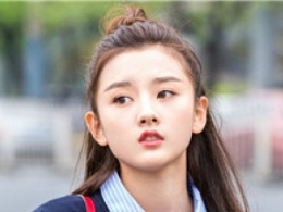 头发厚的女生适合什么发型 清新简单扎发让你清
