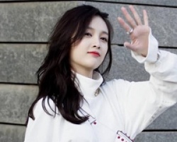 发际线后移怎么办 发际线高女生选对发型很重要