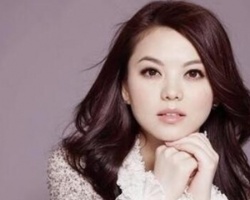 微胖女生适合什么卷发 试试这几款真的很瘦脸