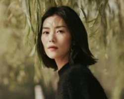 女生高级感短发发型 利落清爽彰显御姐范