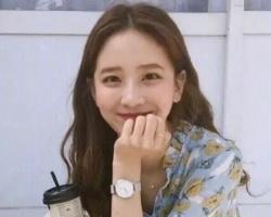 中长发烫什么卷才好看 微卷烫发浪漫显温柔感