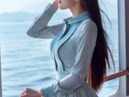 高个子女生适合什么发型 一头长直发尽显淑女范