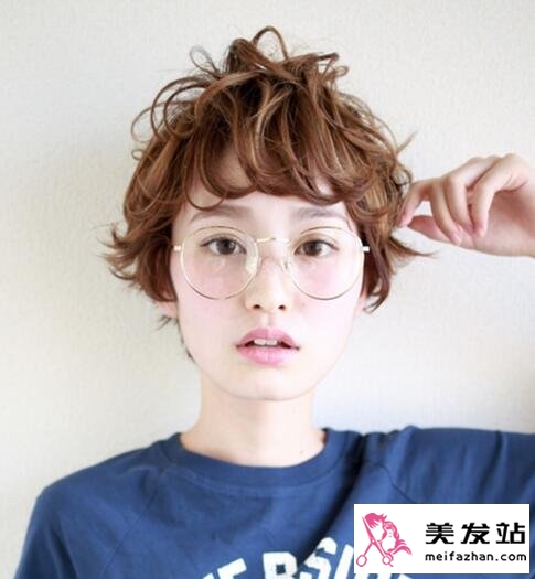 头发少女生刘海发型
