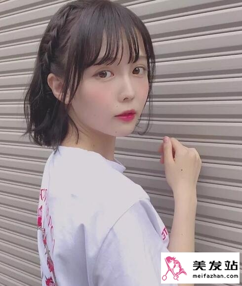 头发少女生刘海发型