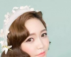 戴头纱的婚纱照发型 唯美浪漫散发女人味