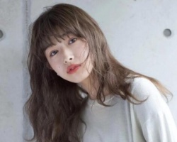 2021春夏发型流行趋势，慵懒系卷度妥妥流行一整年