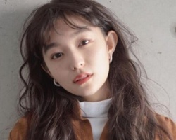 女人染什么头发颜色显白 棕色系发色显白效果看得见