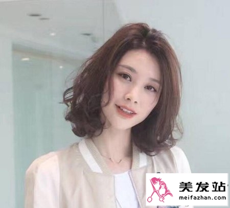 甜美又淑女的梨花烫依旧不过时 巨美的梨花烫谁剪谁美错过会后悔